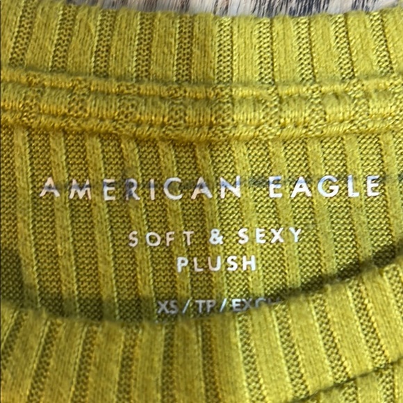 Yellow Ribbed Top and White Miami Skirt Set box 5 - Picture 6 of 7